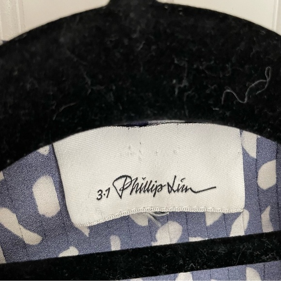 3.1 Phillip Lim Silk Flowy Button Down Blouse - Picture 9 of 9